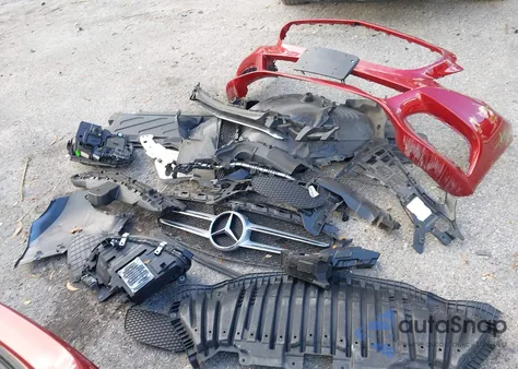 2017 Mercedes-Benz C 300 4Matic из США, поврежденный, VIN 55SWF4KB9HU209862